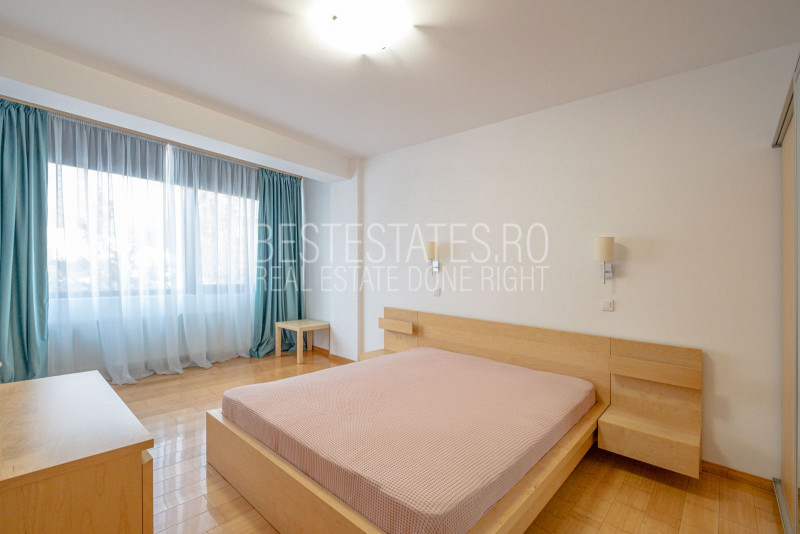 2 camere cât un 3! 78 MP, open space uriaș! Disponibil ACUM!