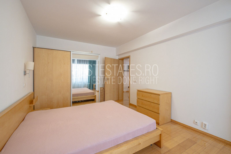 2 camere cât un 3! 78 MP, open space uriaș! Disponibil ACUM!