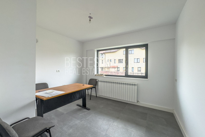 Apartament 4 camere cu terasa si curte in Pipera - Iancu Nicolae