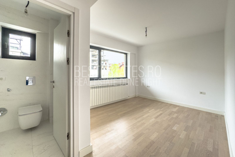 Apartament 4 camere cu terasa si curte in Pipera - Iancu Nicolae
