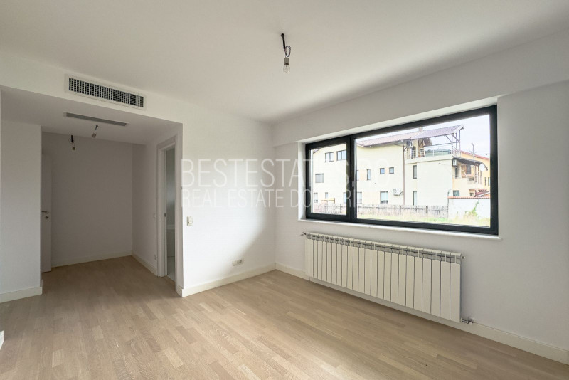 Apartament 4 camere cu terasa si curte in Pipera - Iancu Nicolae