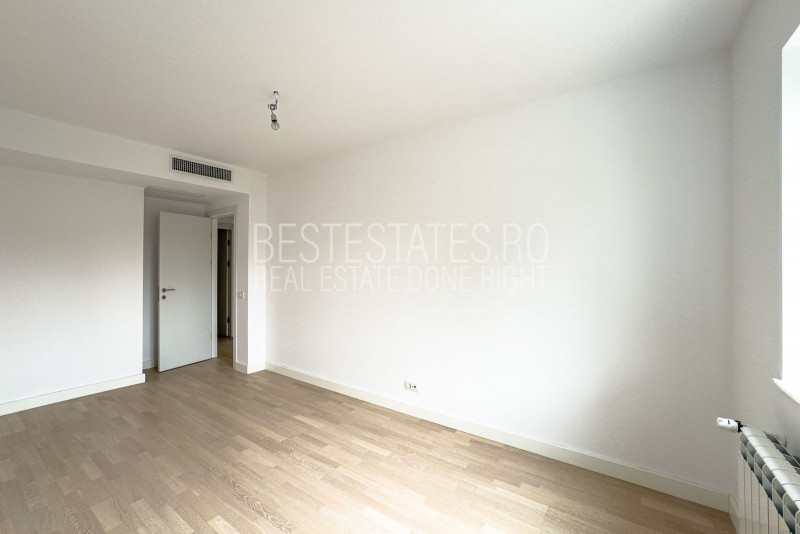 Apartament 4 camere cu terasa si curte in Pipera - Iancu Nicolae