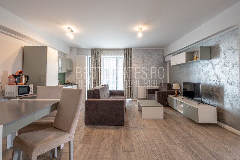 Apartament cu vedere dubla – mare si lac – in inima statiunii Mamaia