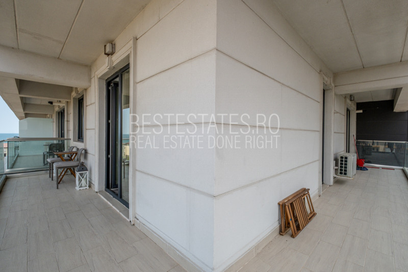 Apartament cu vedere dubla – mare si lac – in inima statiunii Mamaia