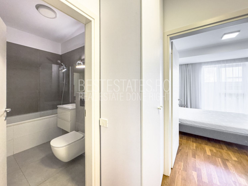3 camere cu gradina si loc de parcare Rond OMV