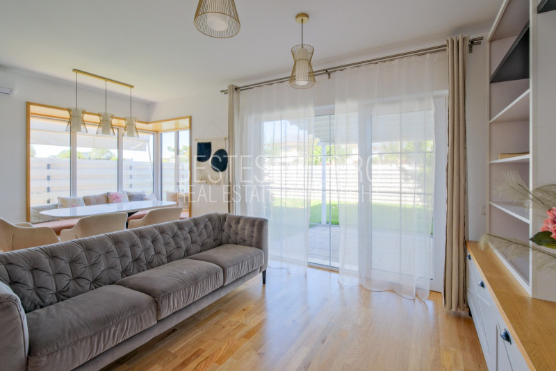 VIla cozy in Otopeni - complex rezidential 