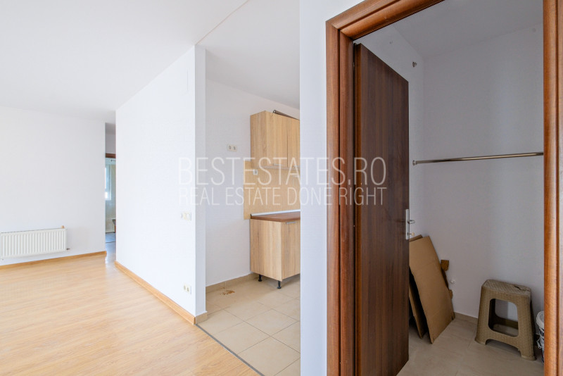 Apartament spațios 3 camere, 3bai, 2 locuri de parcare incluse