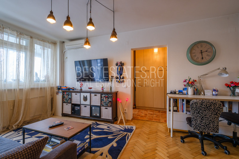 2 camere 55mp vedere la Parcul Circului