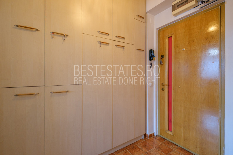 2 camere 55mp vedere la Parcul Circului