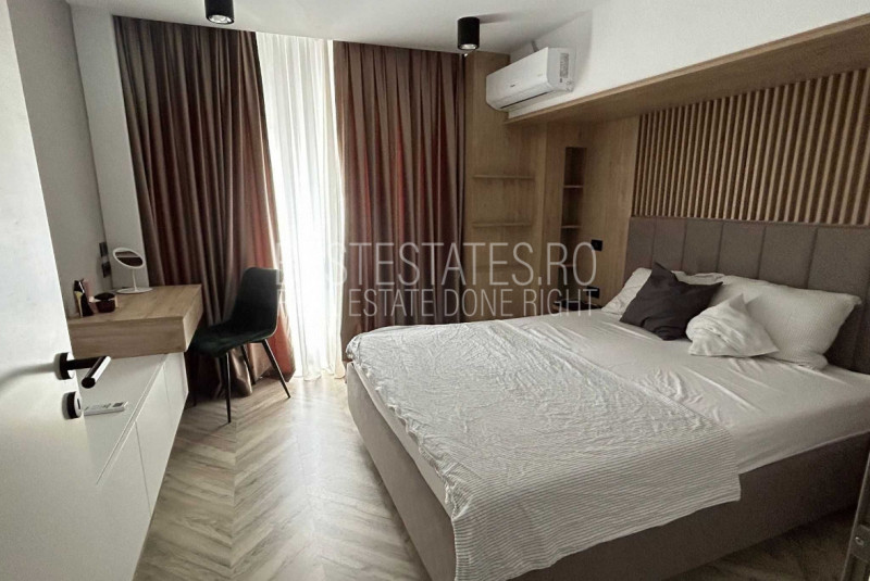 Vânzare apartament de 4 camere Calea Mosilor