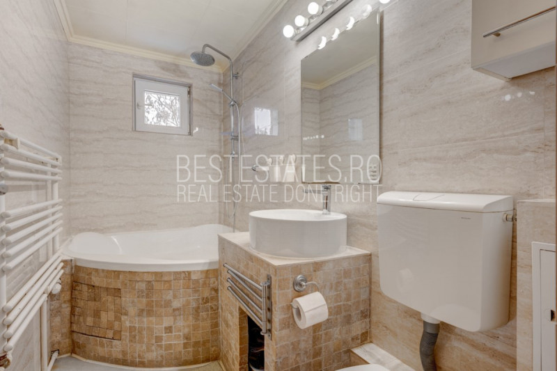 Apartament cu 3 camere - decomandat - centrală termica - bloc reabilitat 