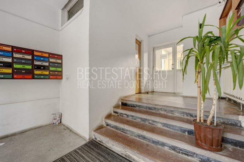 Apartament cu 3 camere - decomandat - centrală termica - bloc reabilitat 