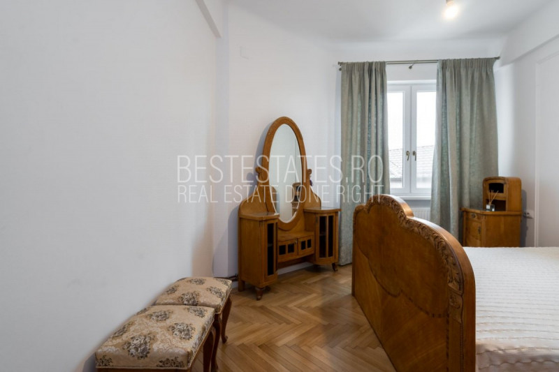 VAND APARTAMENT TREI CAMERE MAGNIFICE, SUPERB! APROAPE DE ORICE