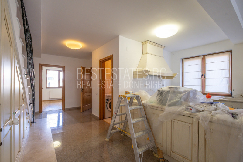 VILA DE LUX - DN1 - Liceul Francez