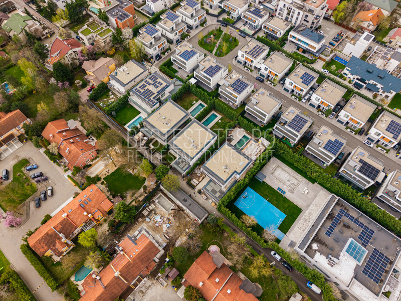 Modern Luxury VIlla in Pipera