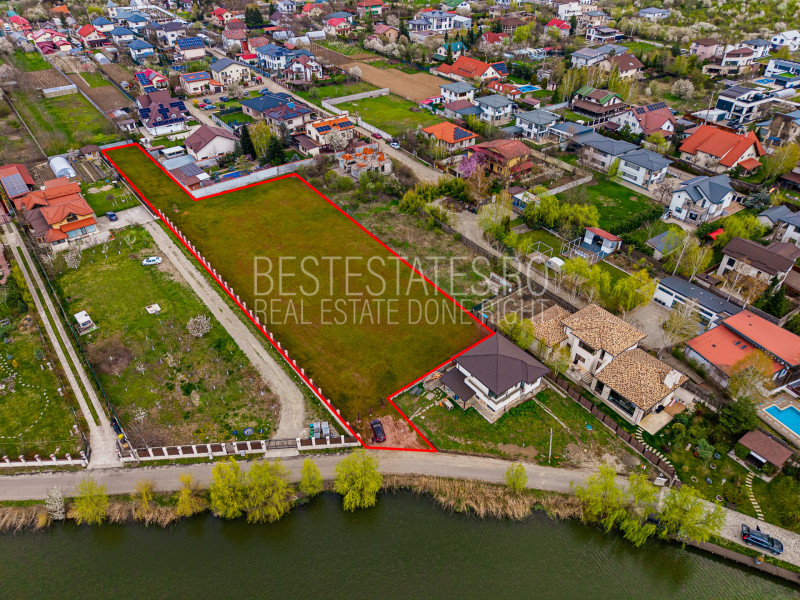 Teren 3.713 mp Ostratu - Corbeanca - Deschidere la lac 