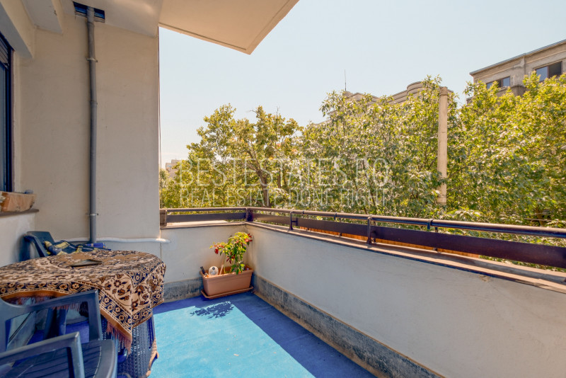 Apartament bd Dacia - Polona - garaj si boxa - pt birouri sau locuinta