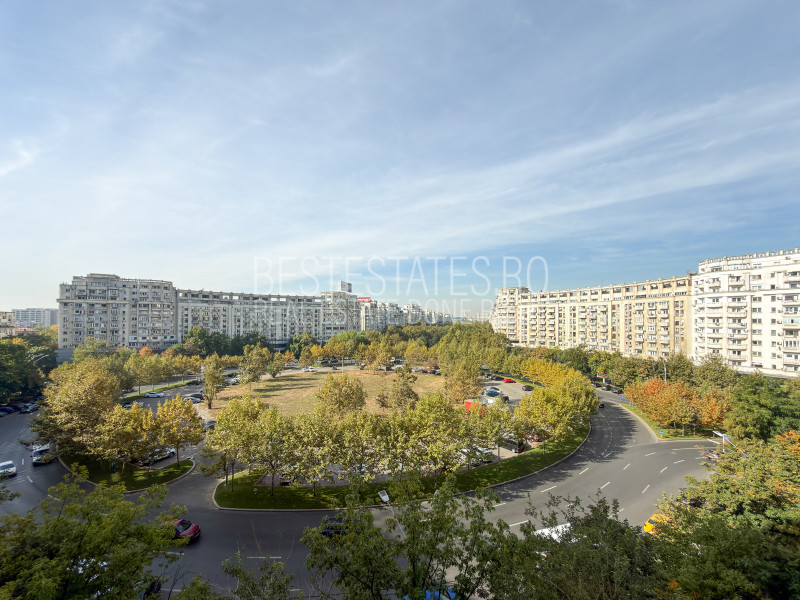 Apartament 4 camere de inchiriat in Piata Alba Iulia | Vedere spre Bd. Unirii
