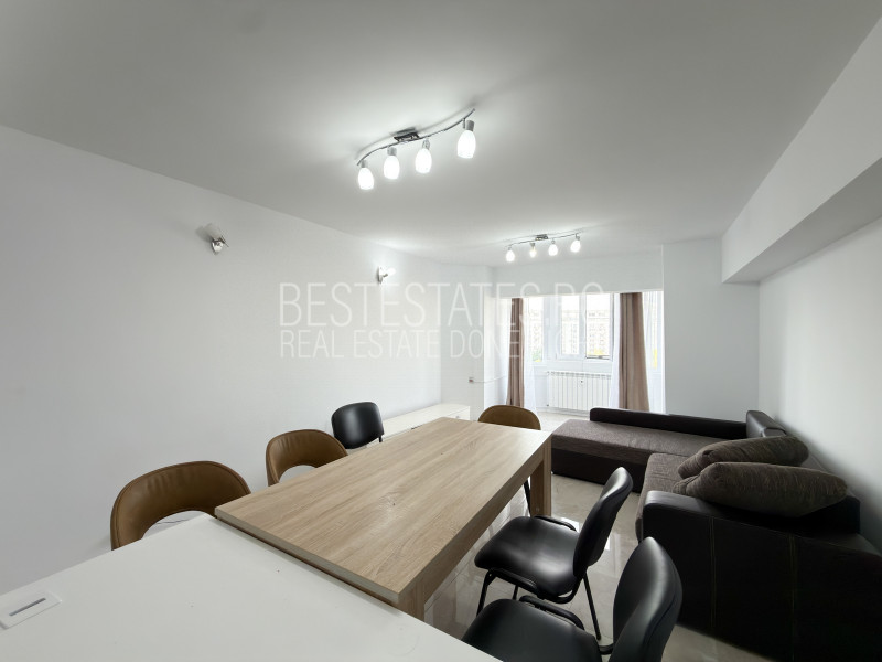 Apartament 4 camere de inchiriat in Piata Alba Iulia | Vedere spre Bd. Unirii
