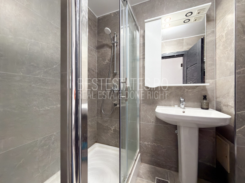 Apartament 4 camere de inchiriat in Piata Alba Iulia | Vedere spre Bd. Unirii