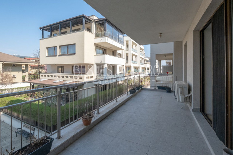 3 camere Pipera – Rond OMV - terasa 15,65 mp, parcare subterana si boxa